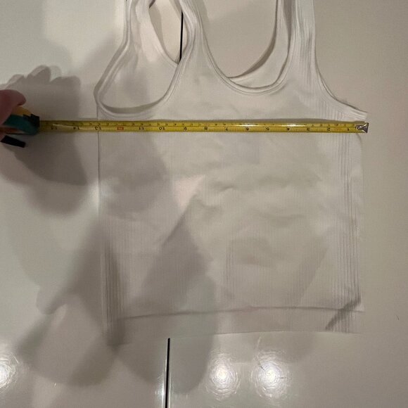 White NWT Tank Top -  A New Day -  Size Small  Essential Casual  💗 - Picture 2 of 8